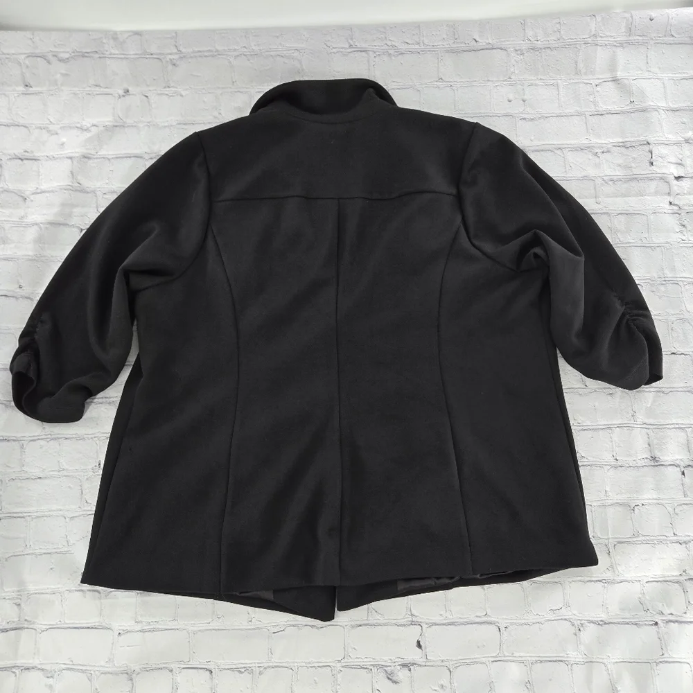 TORRID Corporate Baddie Black Blazer one Button Closure Size 3 - Picture 10 of 10